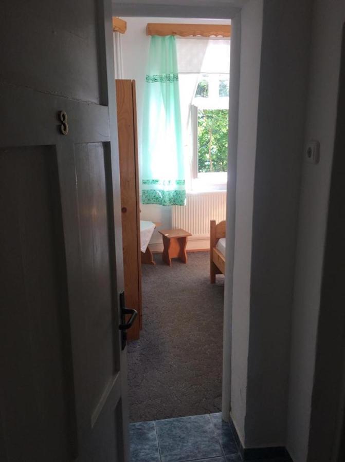 Manyi Villa BaileTusnad Extérieur photo